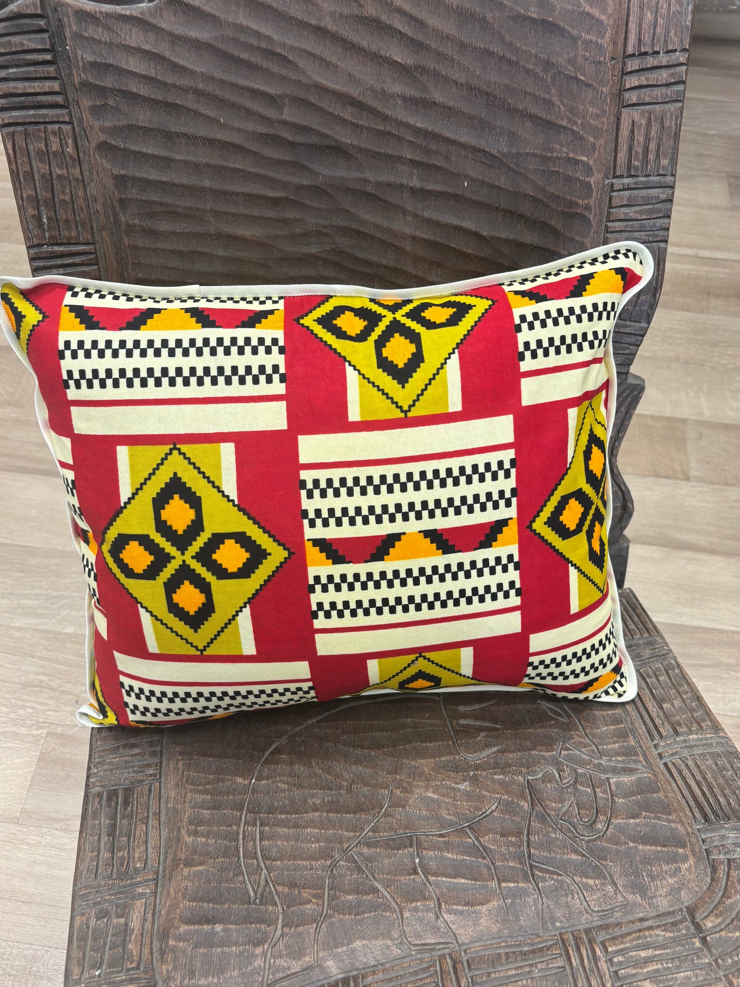 Coussin “Rouge Savannah”