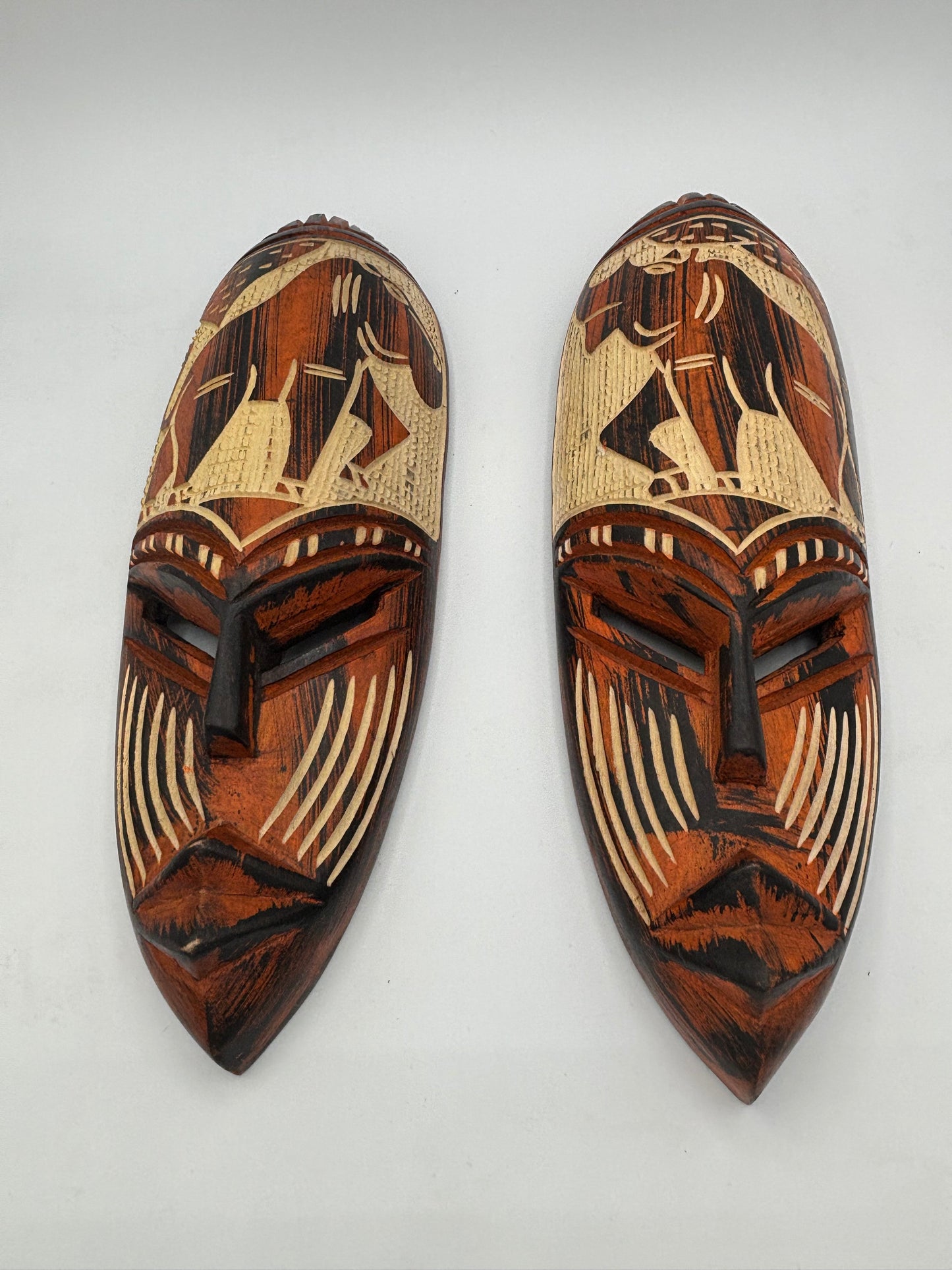 Paire de masques muraux africains - vintage sculpté à la main – Art sénégalais – Bois naturel