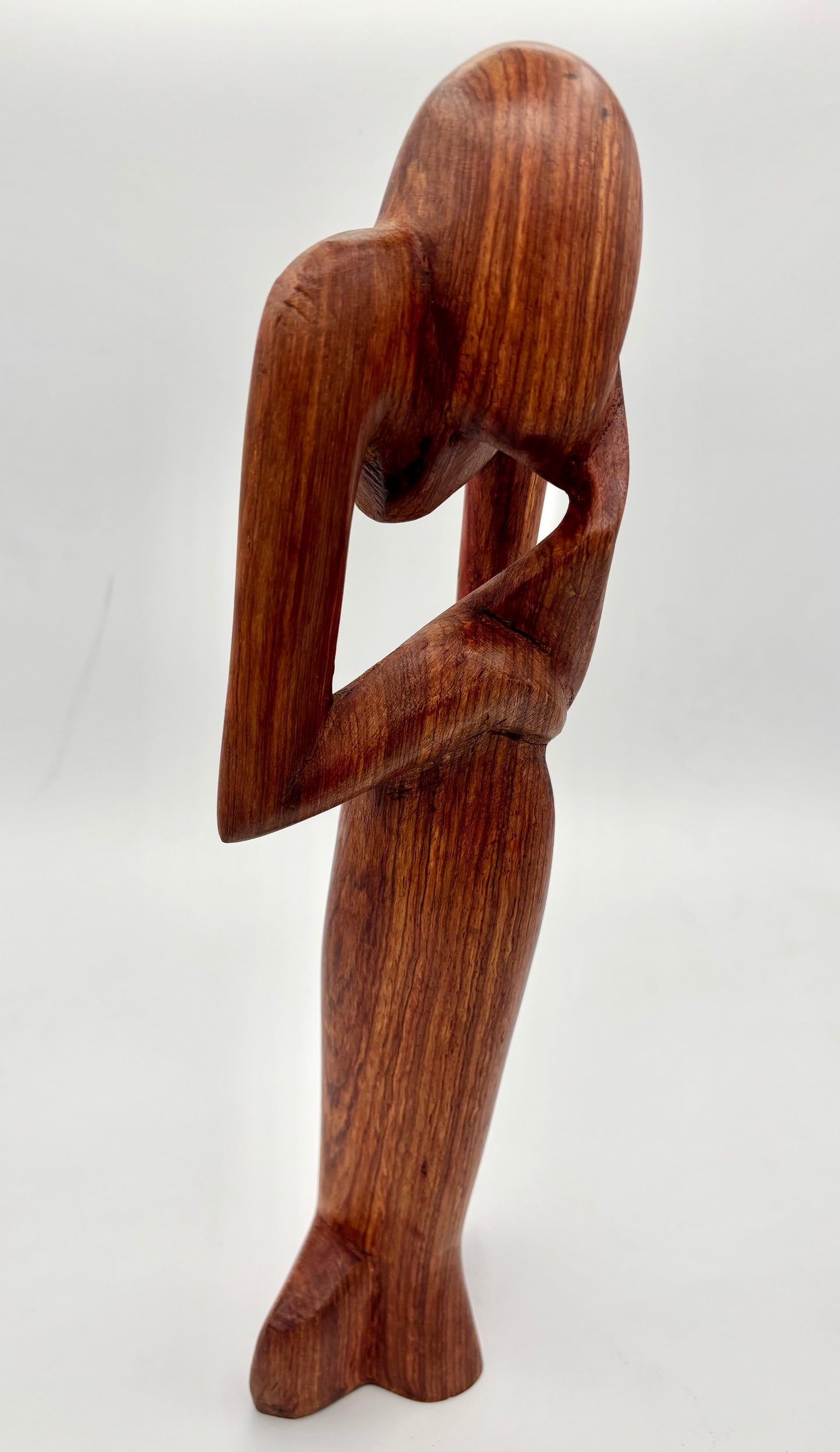 Sculpture Africaine vintage en Bois – Le Penseur – Art Contemporain Inspiré de Rodin