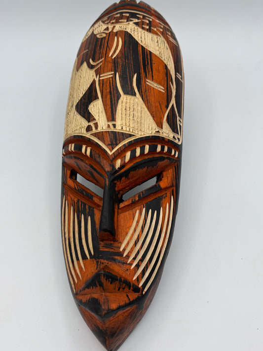 Masque africain Rhinoceros sculpté Sénégal